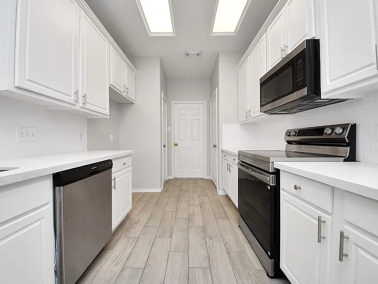 16850 Brooktondale Ct — Photo 11