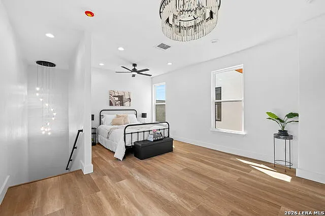 117 Carle Ave — Photo 33