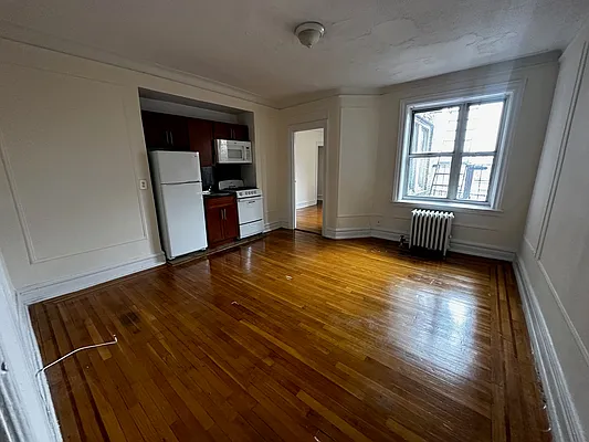 Rented by Contact Realty of NYC | media 2
