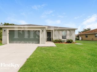 1065 SW Canary Ter, Port Saint Lucie, FL 34953