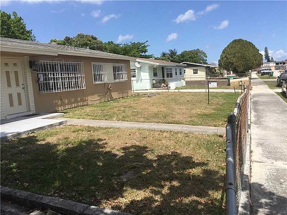 3rd image of 2461 NW 175th Ter