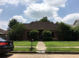 7331 San Ramon Dr, Houston, TX 77083