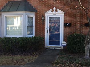 528 Commerce Dr, Decatur, GA 30030