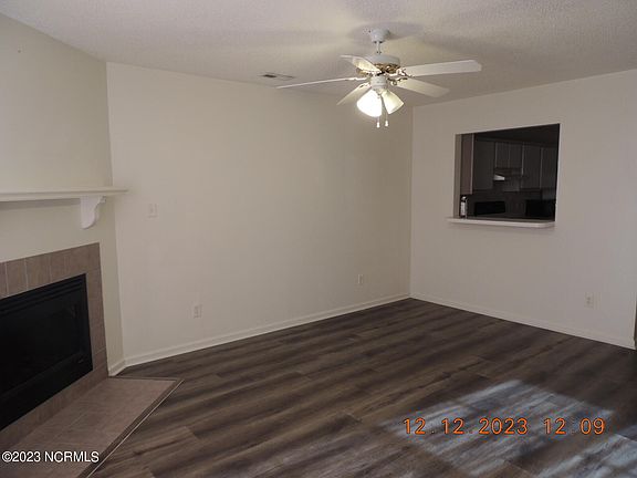 3rd image of 1203 Pueblo Dr
