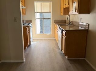 7416 Hazeltine Ave APT 8, Van Nuys, CA 91405