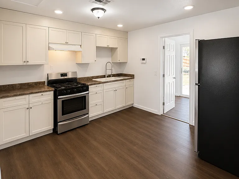 186 E Bonita St — Photo 11