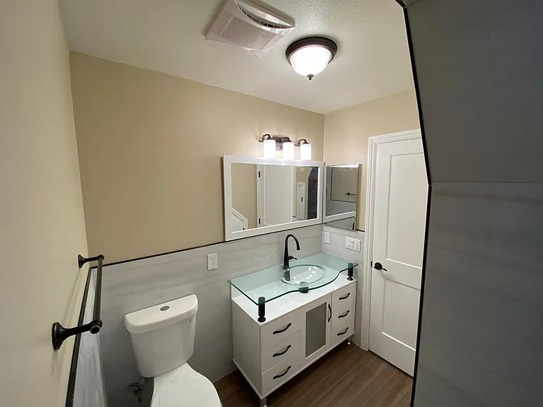 1044 Circle Ln #C — Photo 12