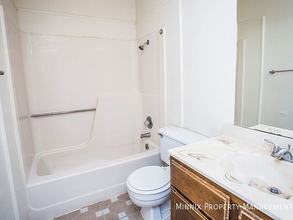 3rd image of 5804 6th St APT B