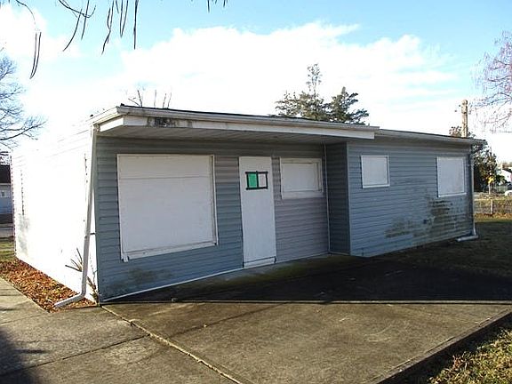 2nd image of 20 Somerset Rd N