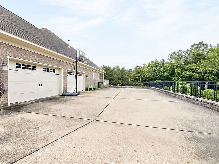 9027 Cimarron Ct — Photo 43