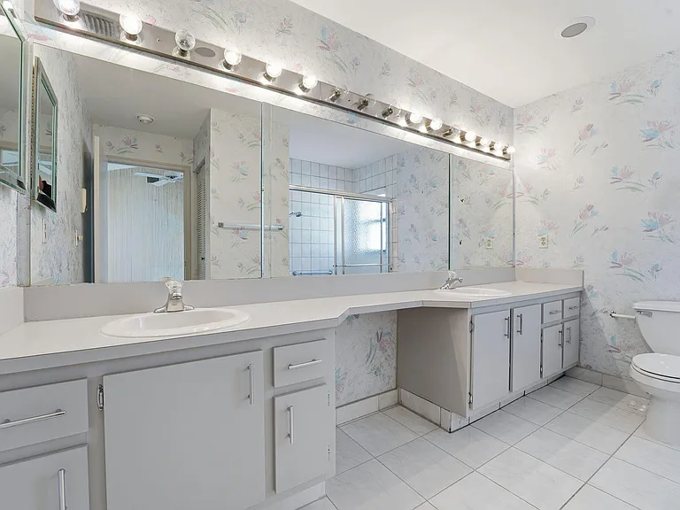 9476 El Clair Ranch Rd — Photo 32