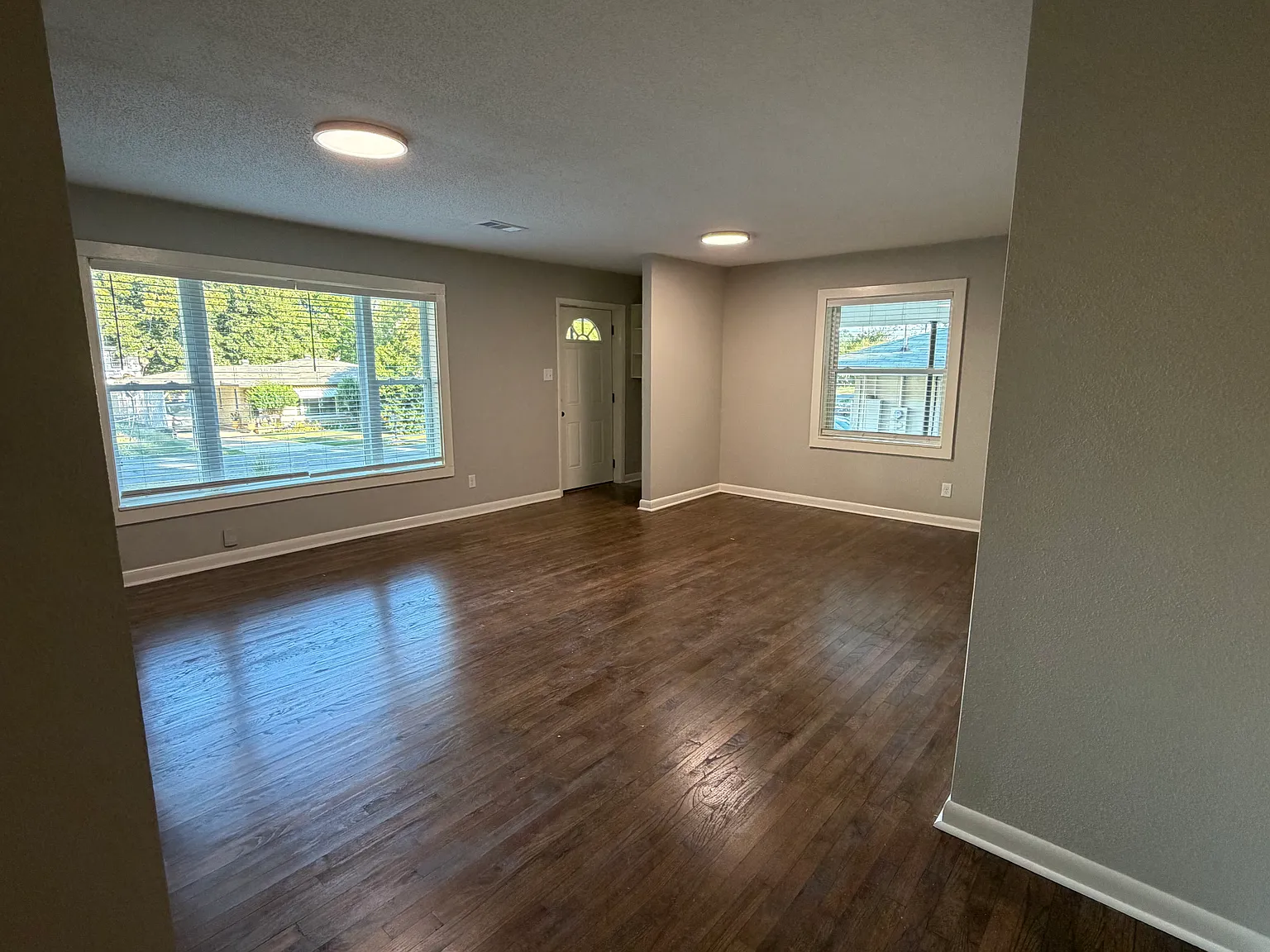 3 bed, 1600 sqft, $1,750 — Photo 4
