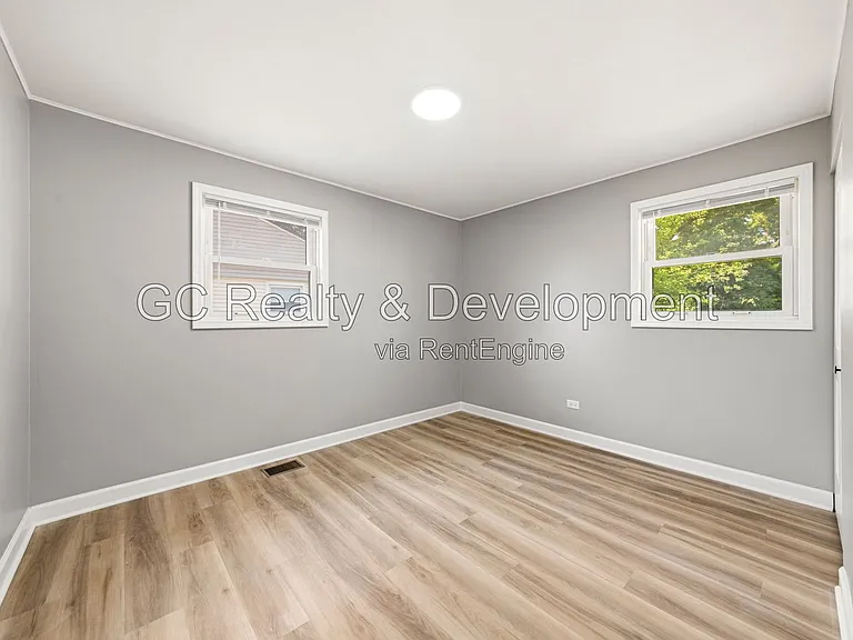2804 School Dr — Photo 11