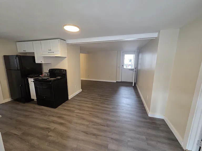 55 Pulaski St #55.5 — Photo 3