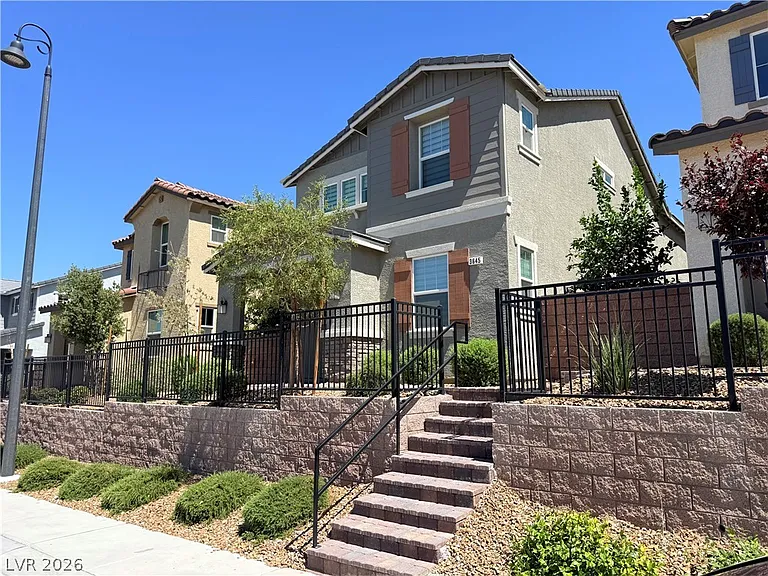 3645 Portici Ln — Photo 2