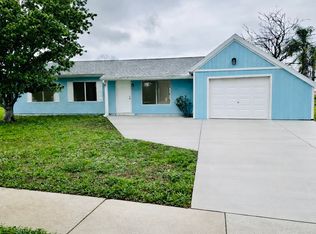 1430 Carr Cir NE, Palm Bay, FL 32905