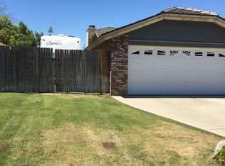 805 Canby St, Bakersfield, CA