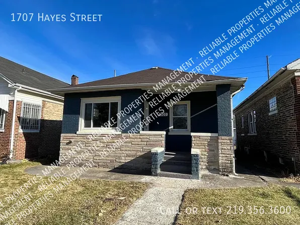 1707 Hayes St, Gary, IN 46404
