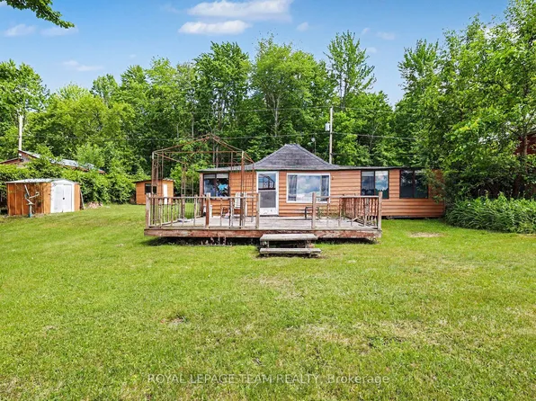 2871 Golf Course Ln, North Grenville, ON K0G 1J0