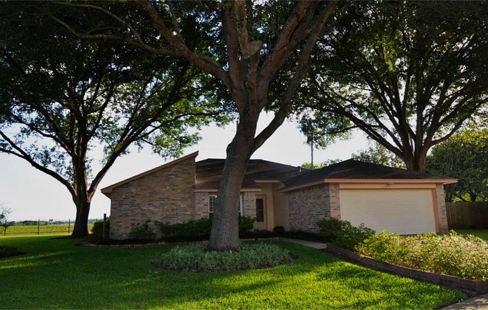1st image of 702 Mayweather Ct