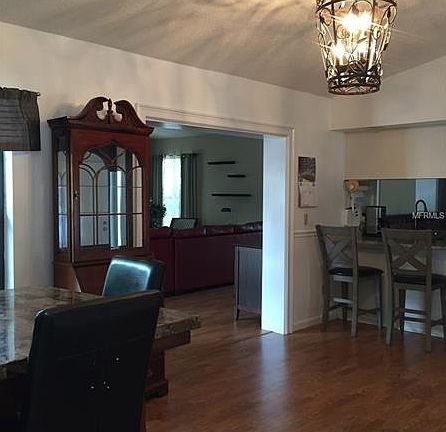 5th image of 2840 Oak Creek Ln