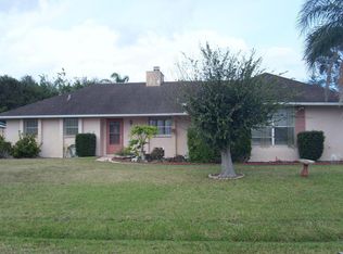 1011 Crocus St NE, Palm Bay, FL 32907