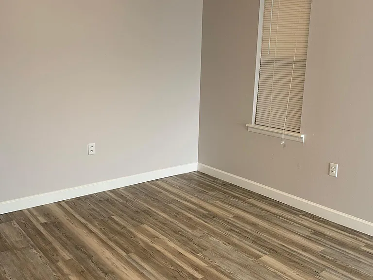 724 Teasel Dr — Photo 7