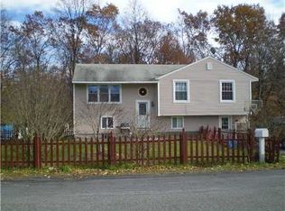 503 3rd St, Newburg, NY 12550