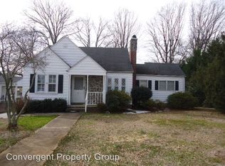 7 Edgewood Dr, Greenville, SC 29605