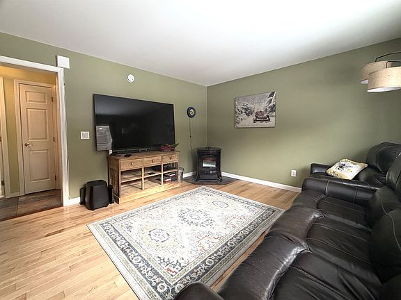 2nd image of 94 Porter Road