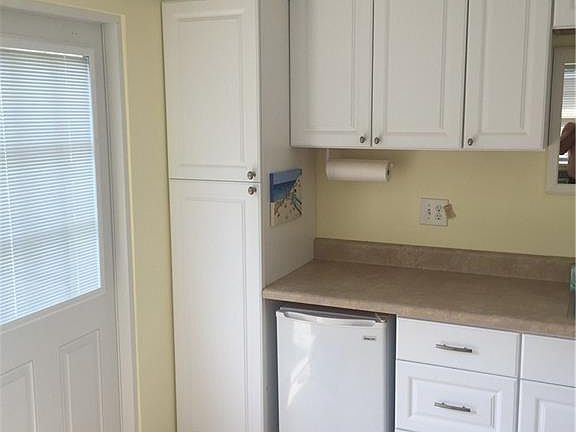 5th image of 5862 Burrwood Ct
