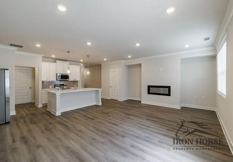 14 Depot Landing Way — Photo 11