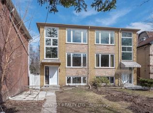 207 Oakmount Rd #W02, Toronto, ON M6P 2N1