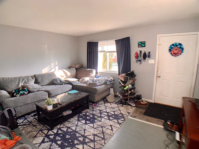 3936 S Walcott St — Photo 3