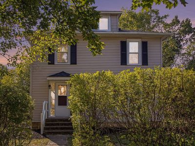 1001 Maple Row, Elkhart, IN, 46514