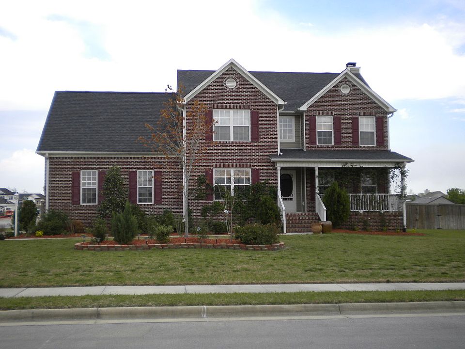 101 Vandermere Place Front