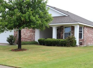 520 Robinwood Dr, Wylie, TX 75098