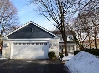 3909 Harvest Ln, Glenview, IL