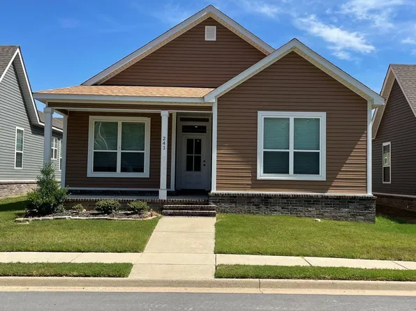 241 Prospect Park Cir, Bryant, AR 72022