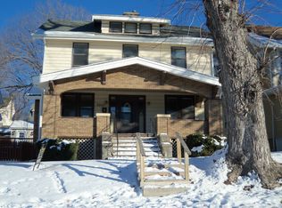 3059 S 32nd St, Omaha, NE 68105