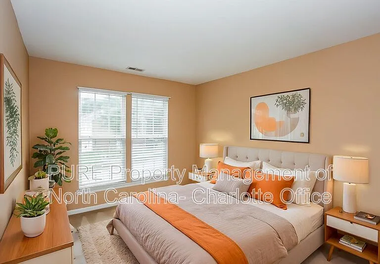 18040 Delmas Dr — Photo 10