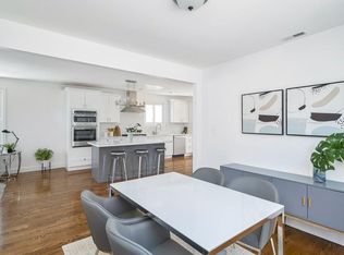 98 Flint St, Somerville, MA 02145