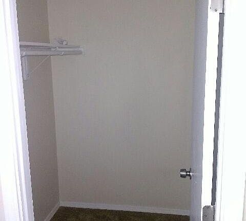 2nd image of 5618 S 41st Ave