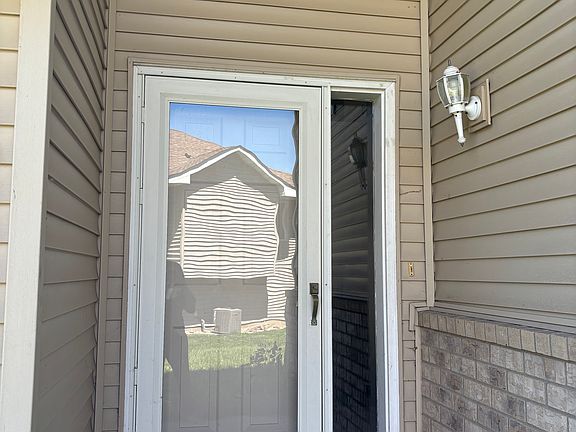 4th image of 12340 61st Ave N #1