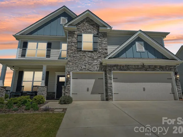 4138 Wild Olive Dr, Huntersville, NC 28078