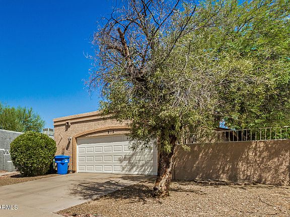 4th image of 912 E WAHALLA Lane