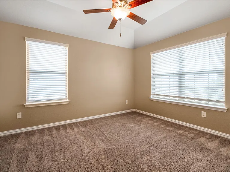 3413 Grail Hollows Rd — Photo 27