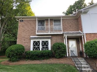 1 Fountain Manor Dr UNIT A, Greensboro, NC 27405