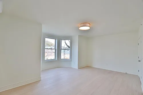 85 Broadway #3 Photo 1