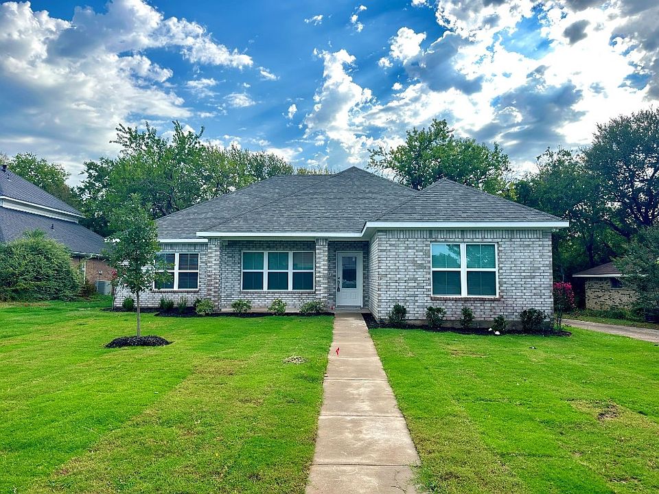 1st image of 938 Starlight Dr